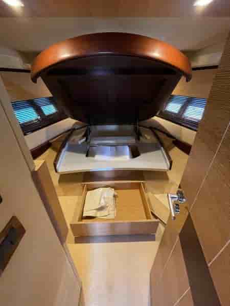 AZIMUT 47 FLY - View 10