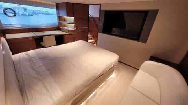 PRINCESS Y72 - View 16