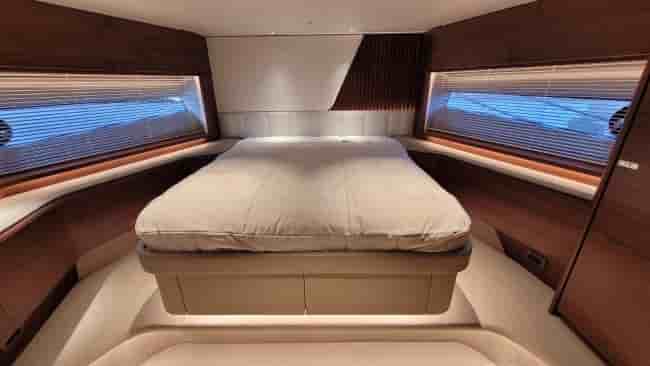 PRINCESS Y72 - View 18