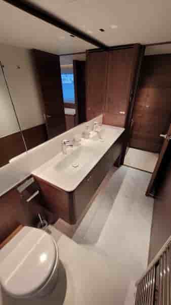 PRINCESS Y72 - View 19