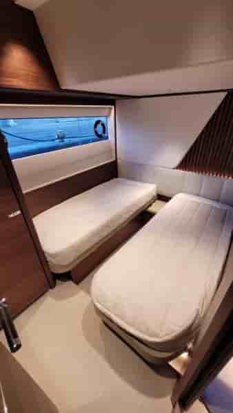 PRINCESS Y72 - View 20