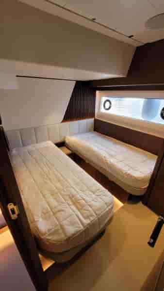 PRINCESS Y72 - View 21