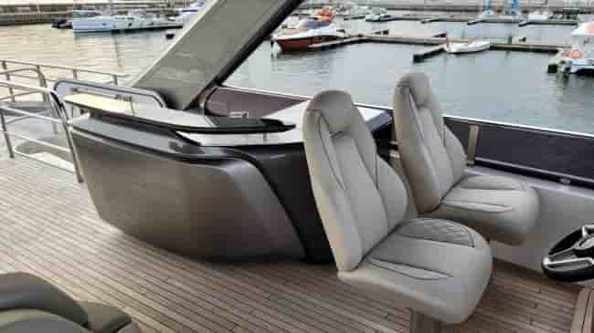 PRINCESS Y72 - View 30