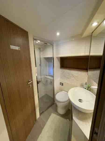 ABSOLUTE 52 FLY - View 11