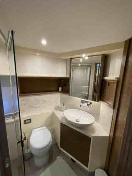 ABSOLUTE 52 FLY - View 9