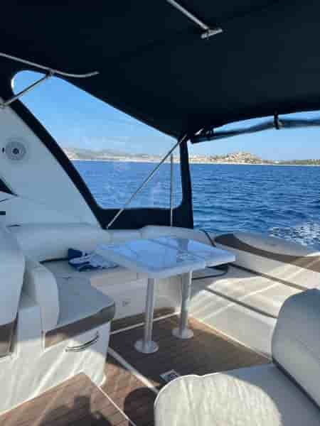 CRUISERS YACHTS 330 - View 10