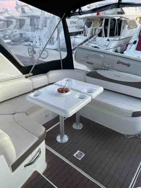 CRUISERS YACHTS 330 - View 2
