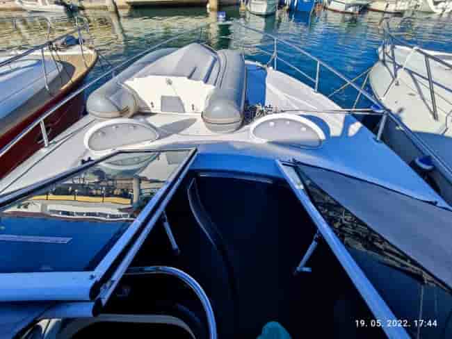 CRUISERS YACHTS 330 - View 26
