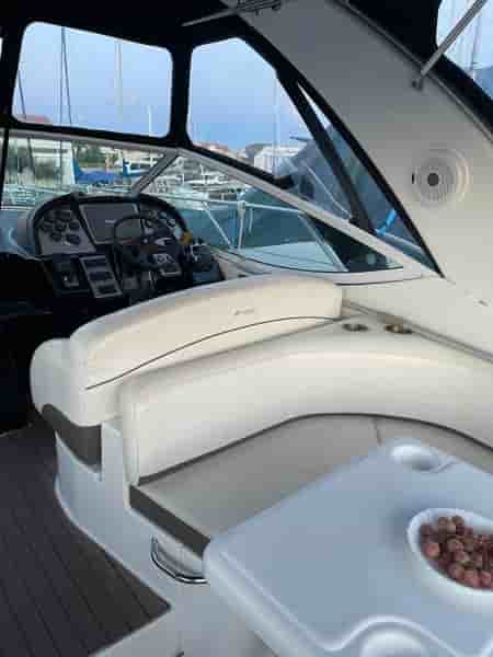 CRUISERS YACHTS 330 - View 4