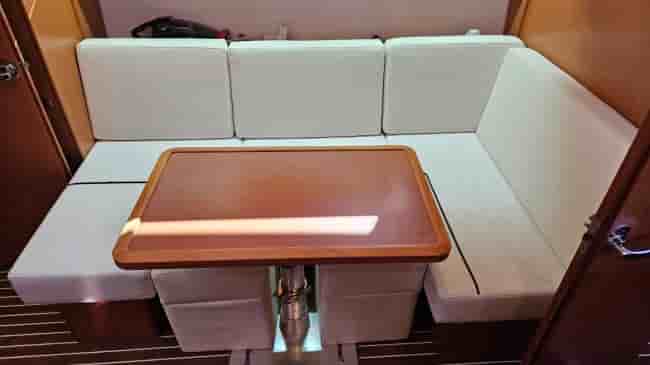 BAVARIA 39 HT SPORT - View 9