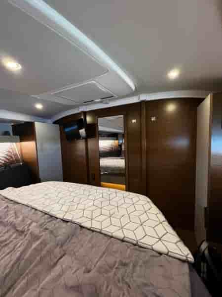 BAVARIA S 40 HT - View 16