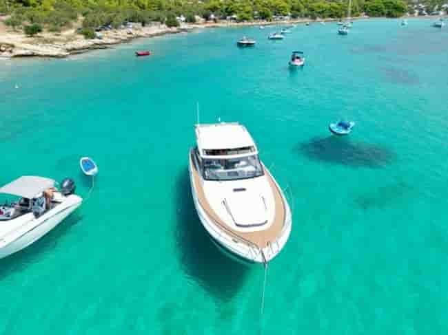 BAVARIA S 40 HT - View 28