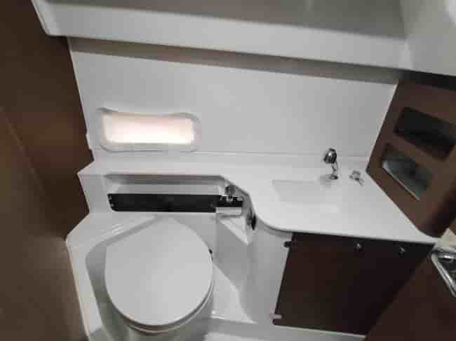 BENETEAU ANTARES 9 OB - View 11