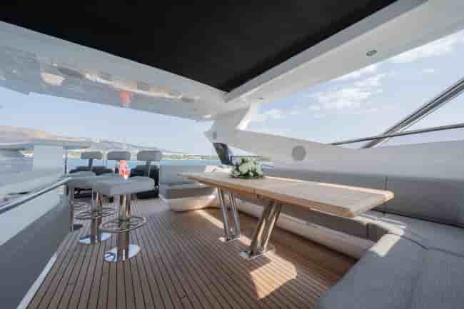SUNSEEKER 95 YACHT - View 27