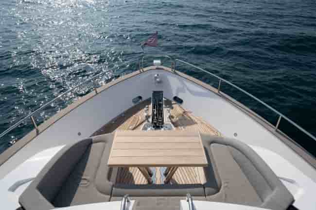 SUNSEEKER 95 YACHT - View 30