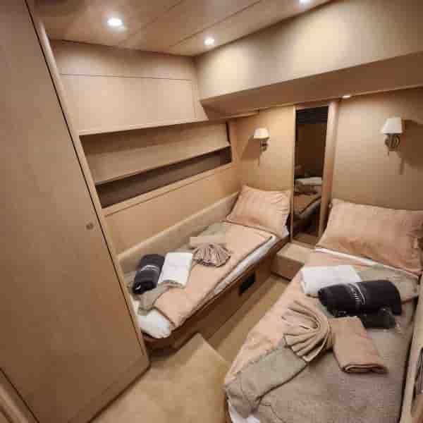 PRINCESS 62 FLY - View 6