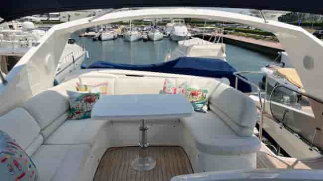 PRINCESS 67 FLY - View 8