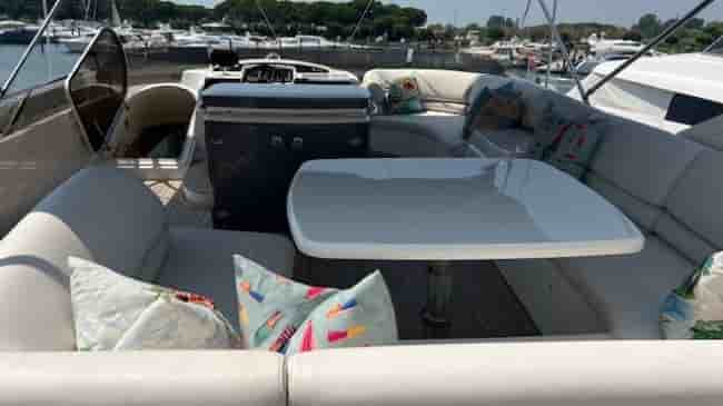 PRINCESS 67 FLY - View 9