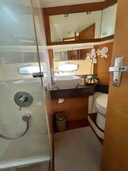 FAIRLINE PHANTOM 48 - View 14