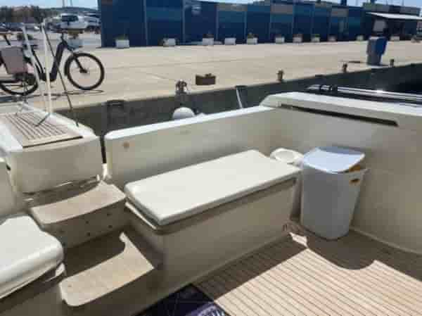 FERRETTI 530 - View 2