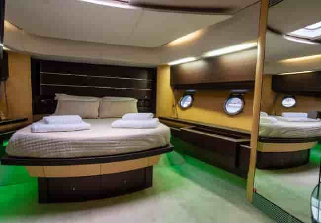 AZIMUT 86 S - View 13