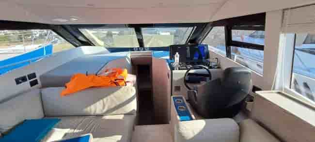 FERRETTI 500 - View 3