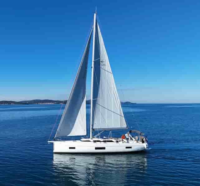 BAVARIA 45 STYLE - View 2