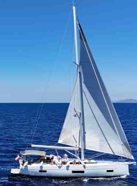 BAVARIA 45 STYLE - View 3