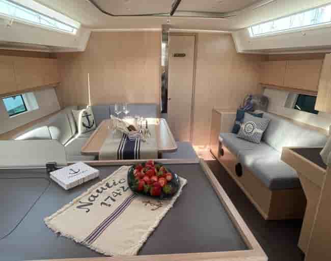 BAVARIA 45 STYLE - View 7