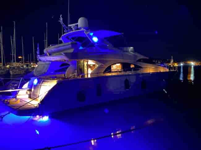 DOMINATOR 68S - View 1