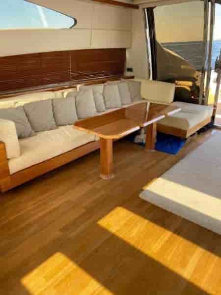 SUNSEEKER PREDATOR 72 - View 7