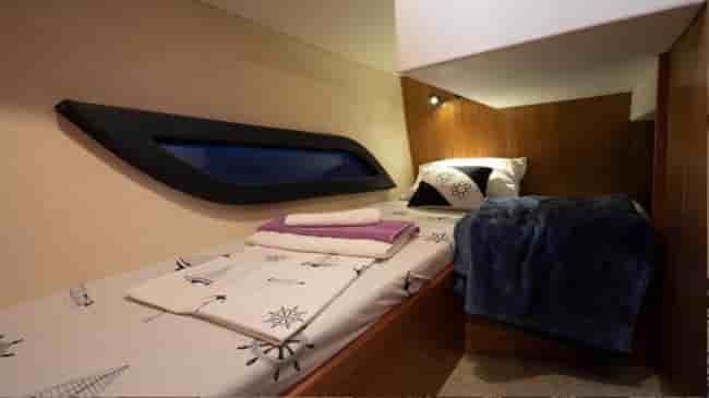 MONACHUS ISSA 45 HT - View 15