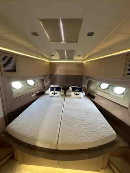 BENETEAU MONTE CARLO 5 - View 10