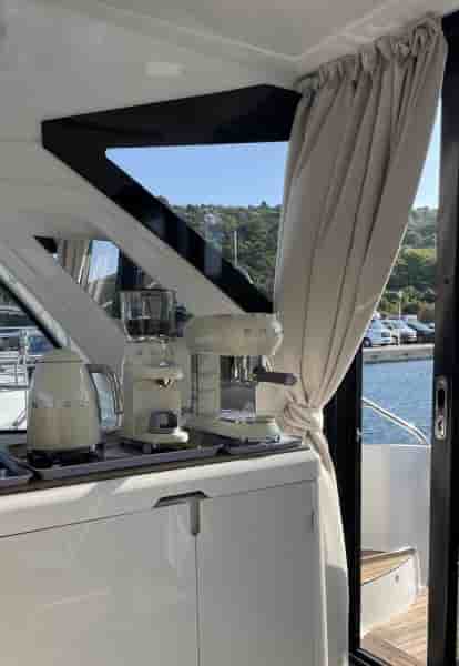 BAVARIA   S40 COUPE - View 3