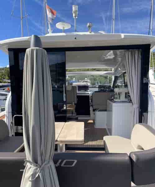 BAVARIA   S40 COUPE - View 4