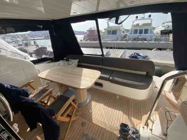 PRINCESS 58 FLY - View 1