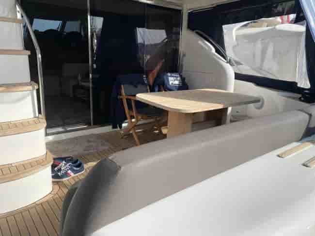 PRINCESS 58 FLY - View 4