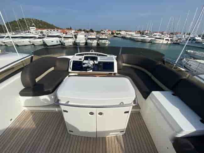 PRINCESS 58 FLY - View 6