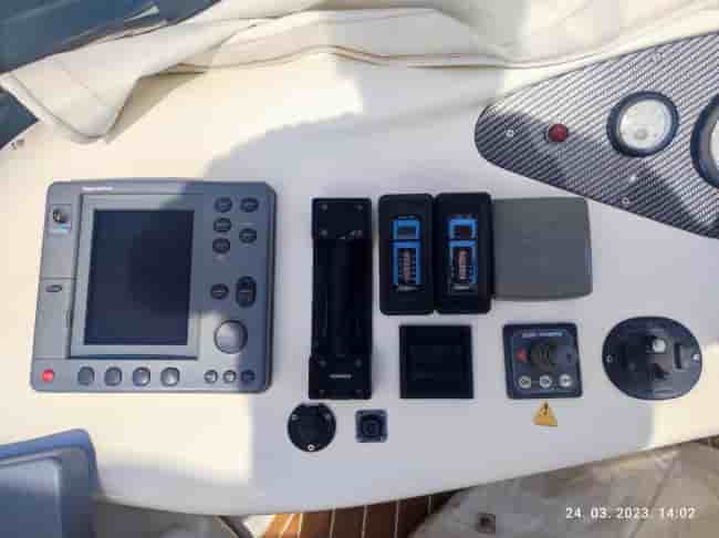 AZIMUT 42 FLY - View 18