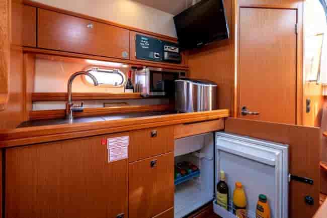 BAVARIA 32 SPORT - View 16