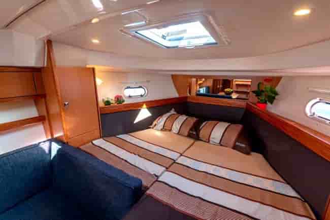 BAVARIA 32 SPORT - View 18