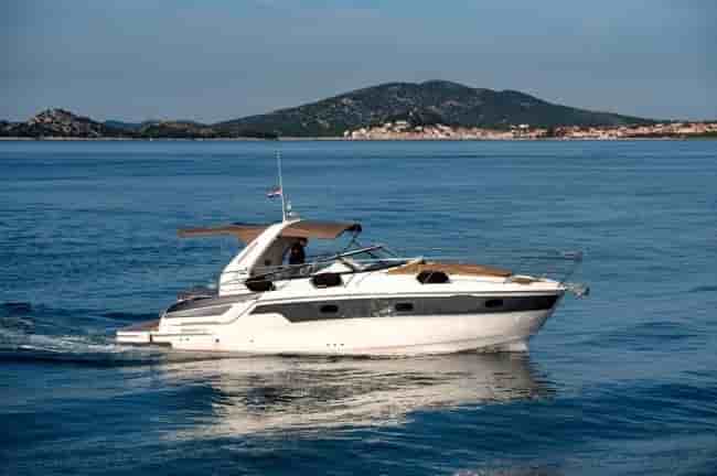 BAVARIA 32 SPORT - View 2