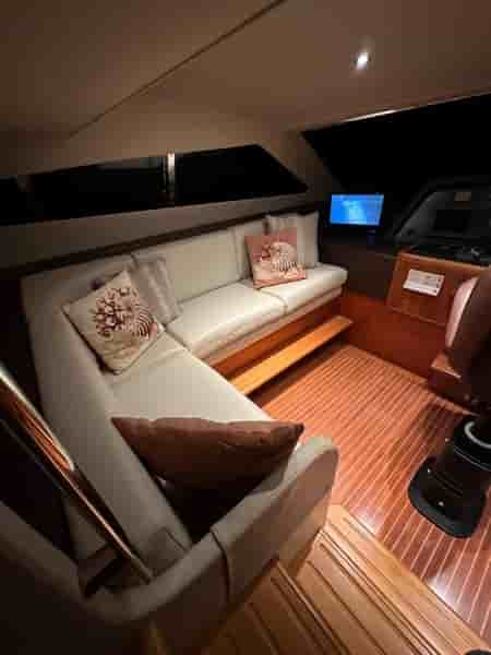 FERRETTI CUSTOM LINE 94 - View 16