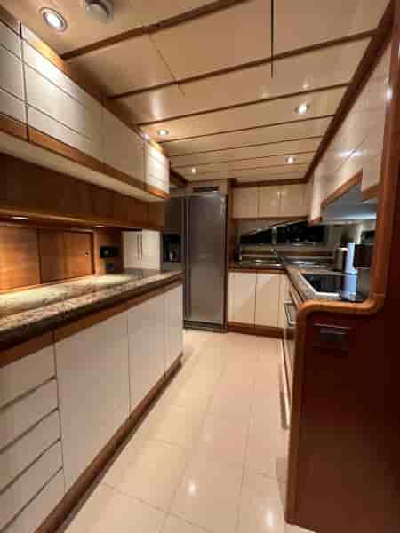 FERRETTI CUSTOM LINE 94 - View 19