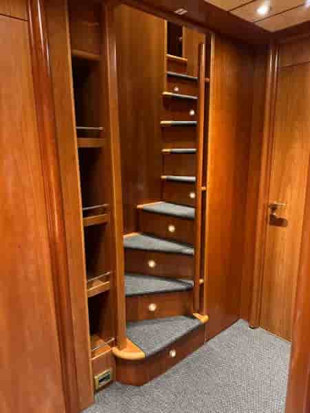 FERRETTI CUSTOM LINE 94 - View 26