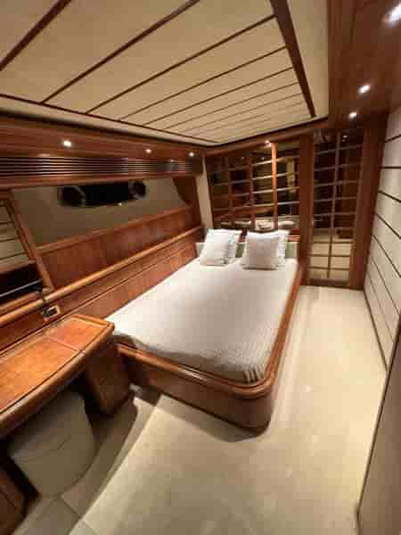 FERRETTI CUSTOM LINE 94 - View 35