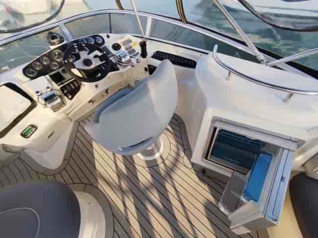 MERIDIAN 341 - View 11