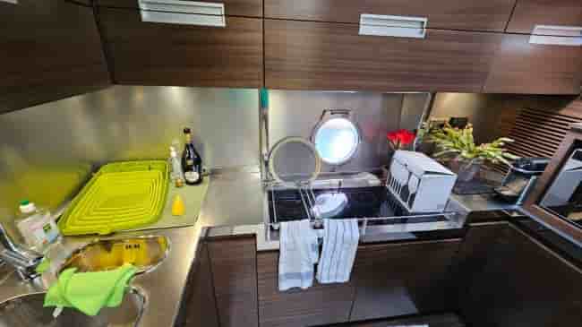 AZIMUT 62S - View 17