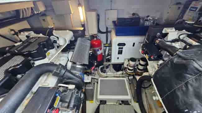 AZIMUT 62S - View 27