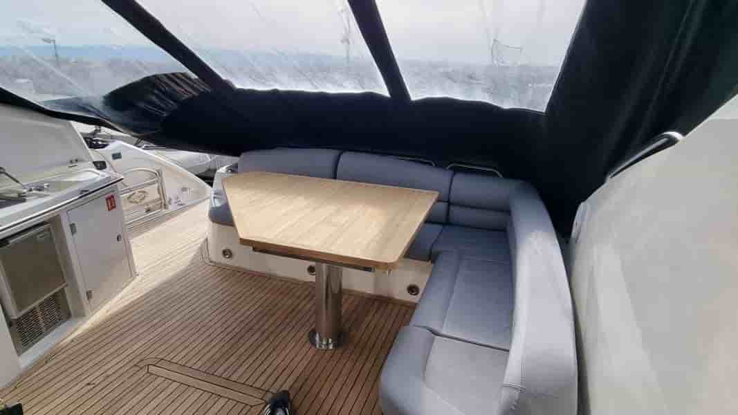 Sunseeker Predator 62 - View 4